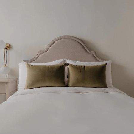 Dupont Circle Embassy Inn By Found 华盛顿哥伦比亚 外观 照片